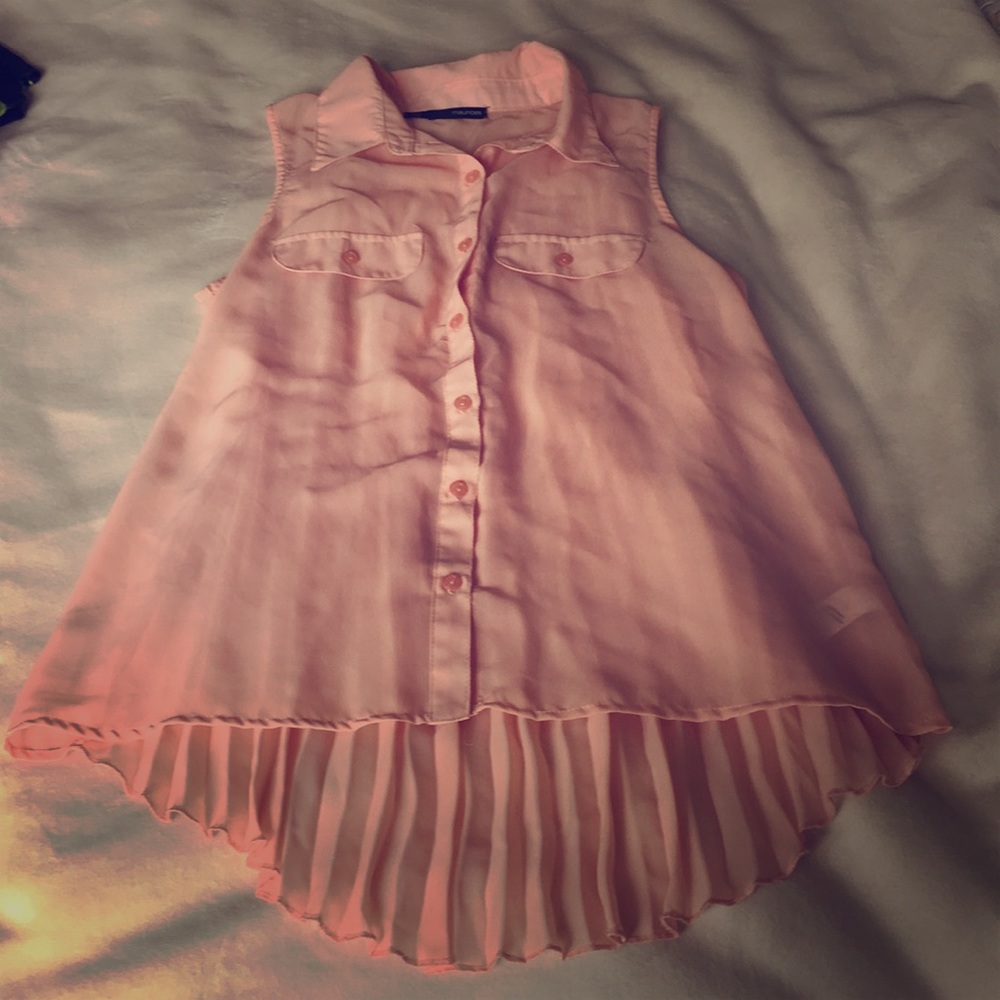 Maurice’s blush pink tank